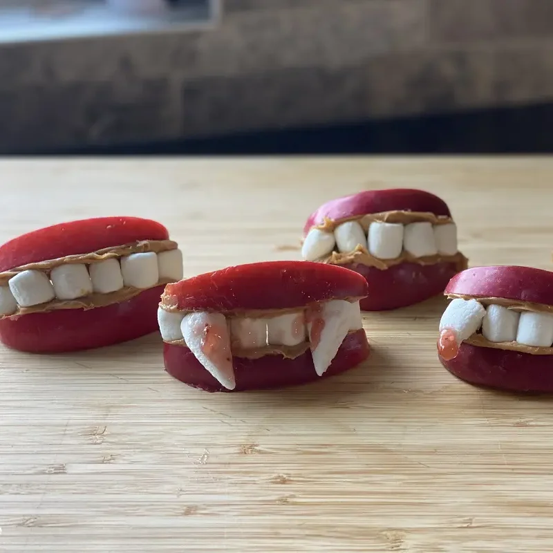 Vampire Teeth Apple Bites