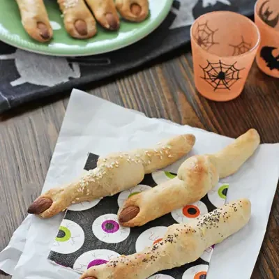 Witch’s Fingers Breadsticks