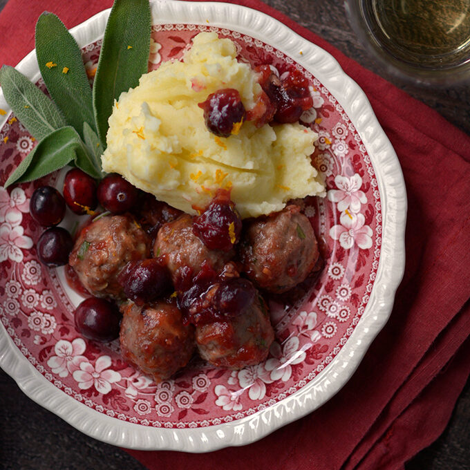 Turkey Meatballs with Cranberry Glaze