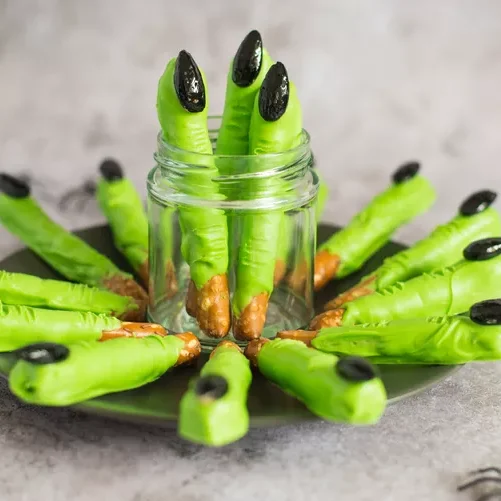 Witch Finger Pretzel Rods